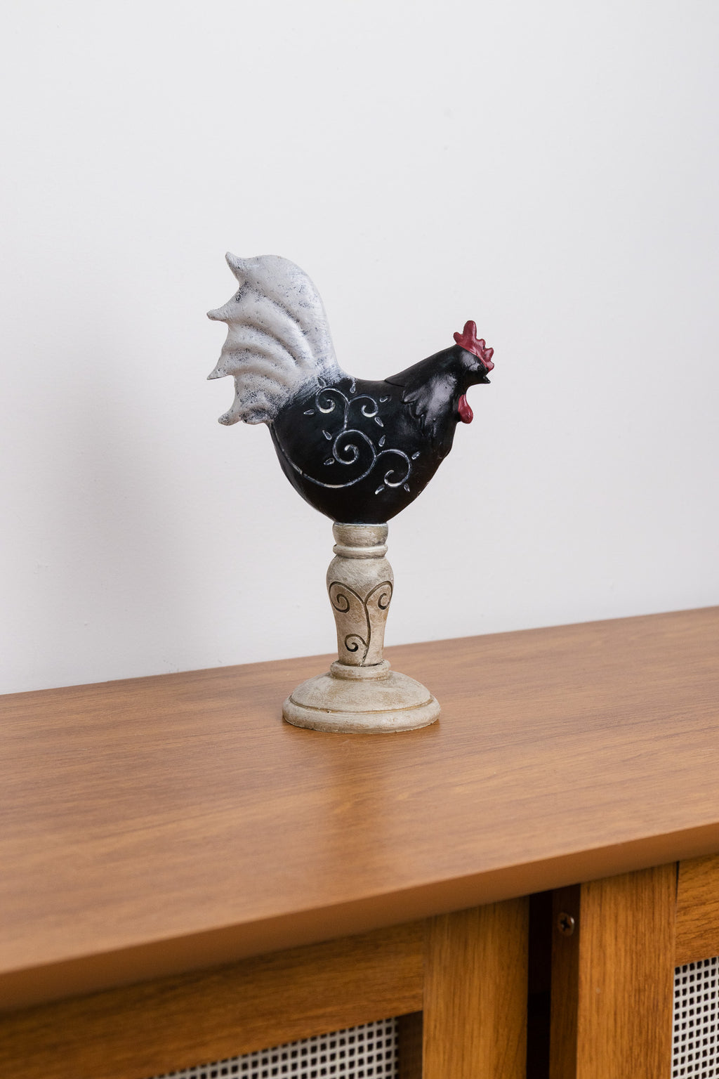 ADORNO GALLO NEGRO