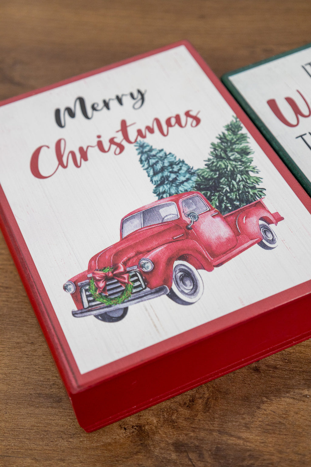 Libro decorativo navideño