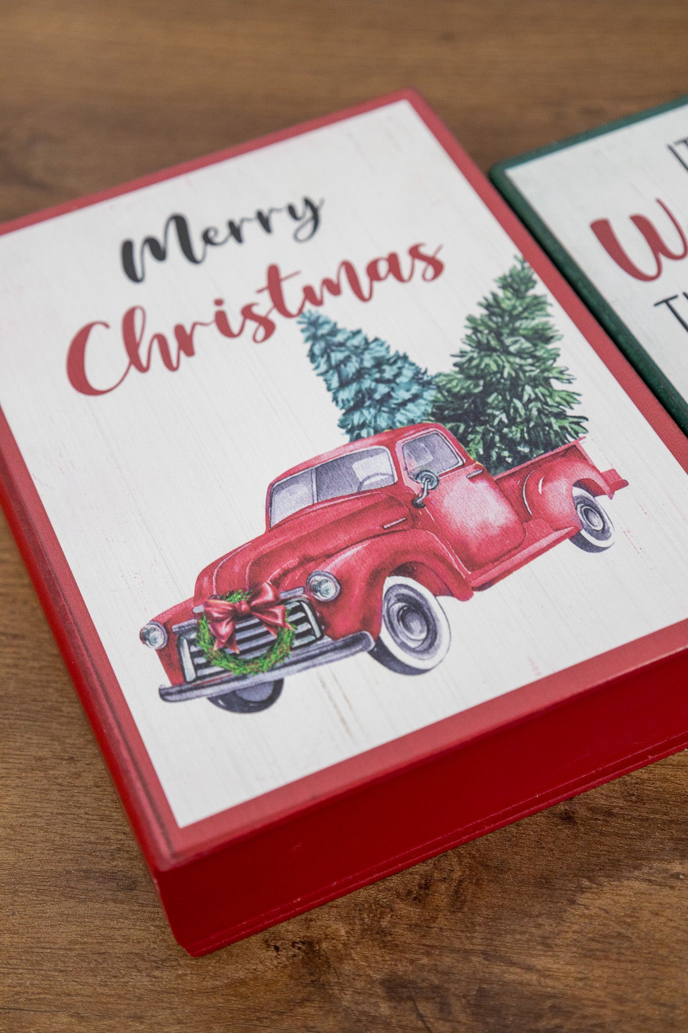 Libro decorativo navideño