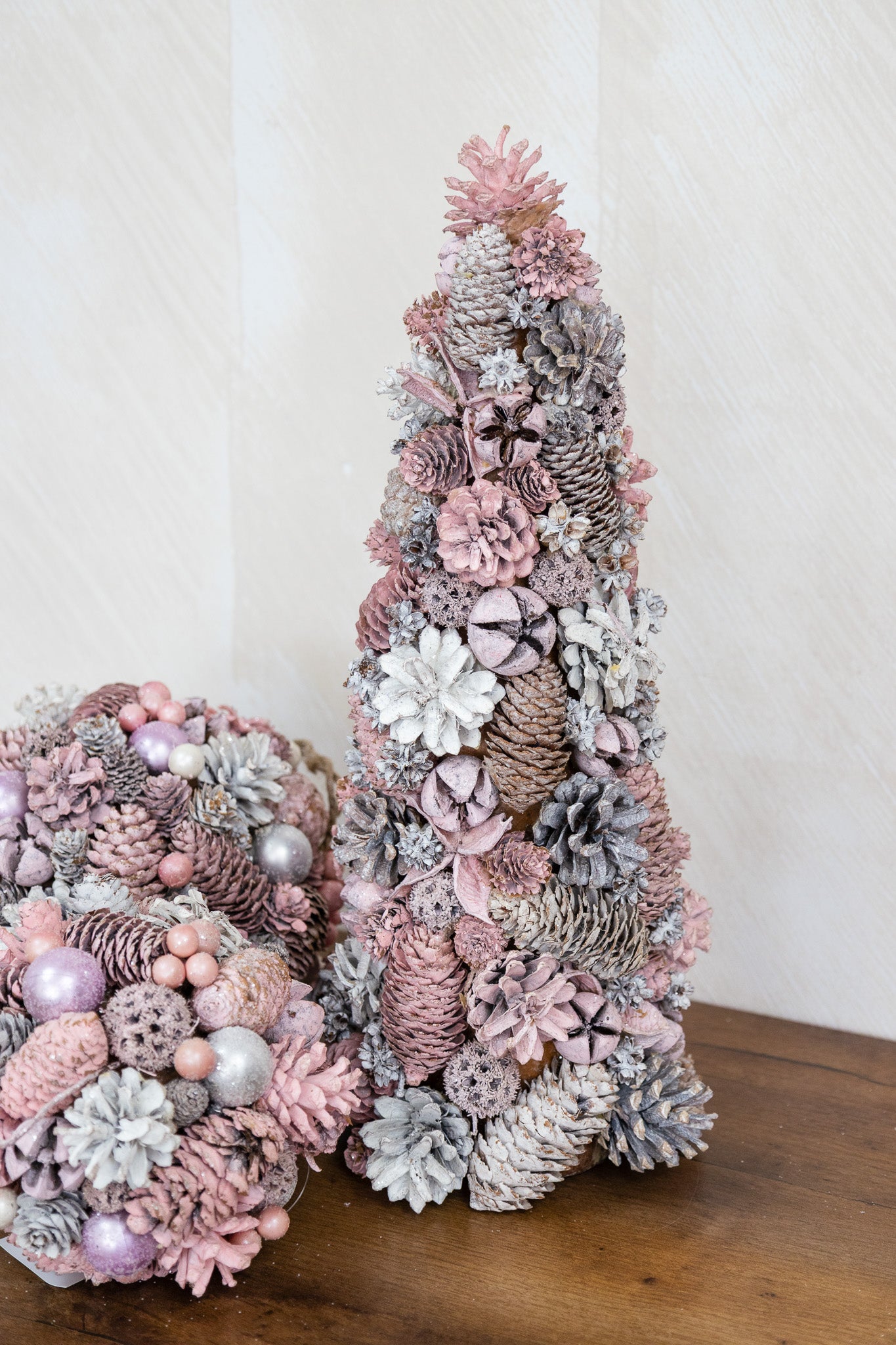 Adornos navideños vintage rosa
